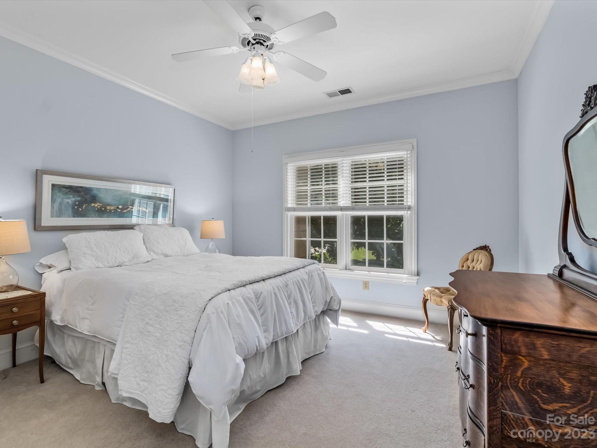 The Peninsula - Residential