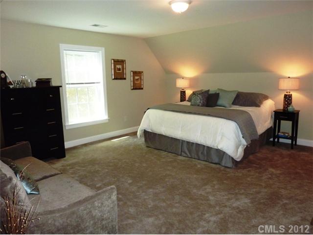 Tega Cay - Residential