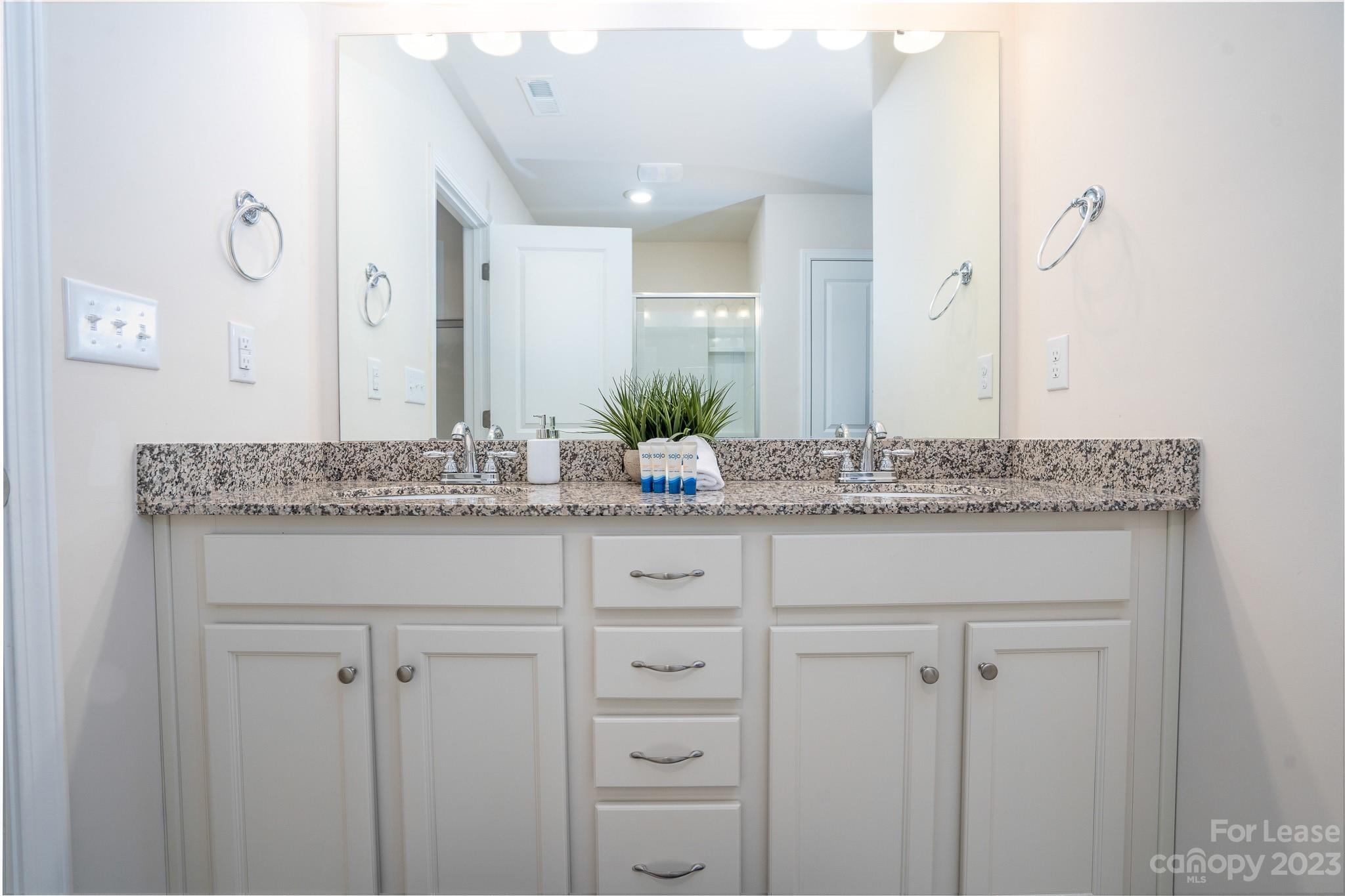 The Townes at Sherrills Ford - Residential Lease