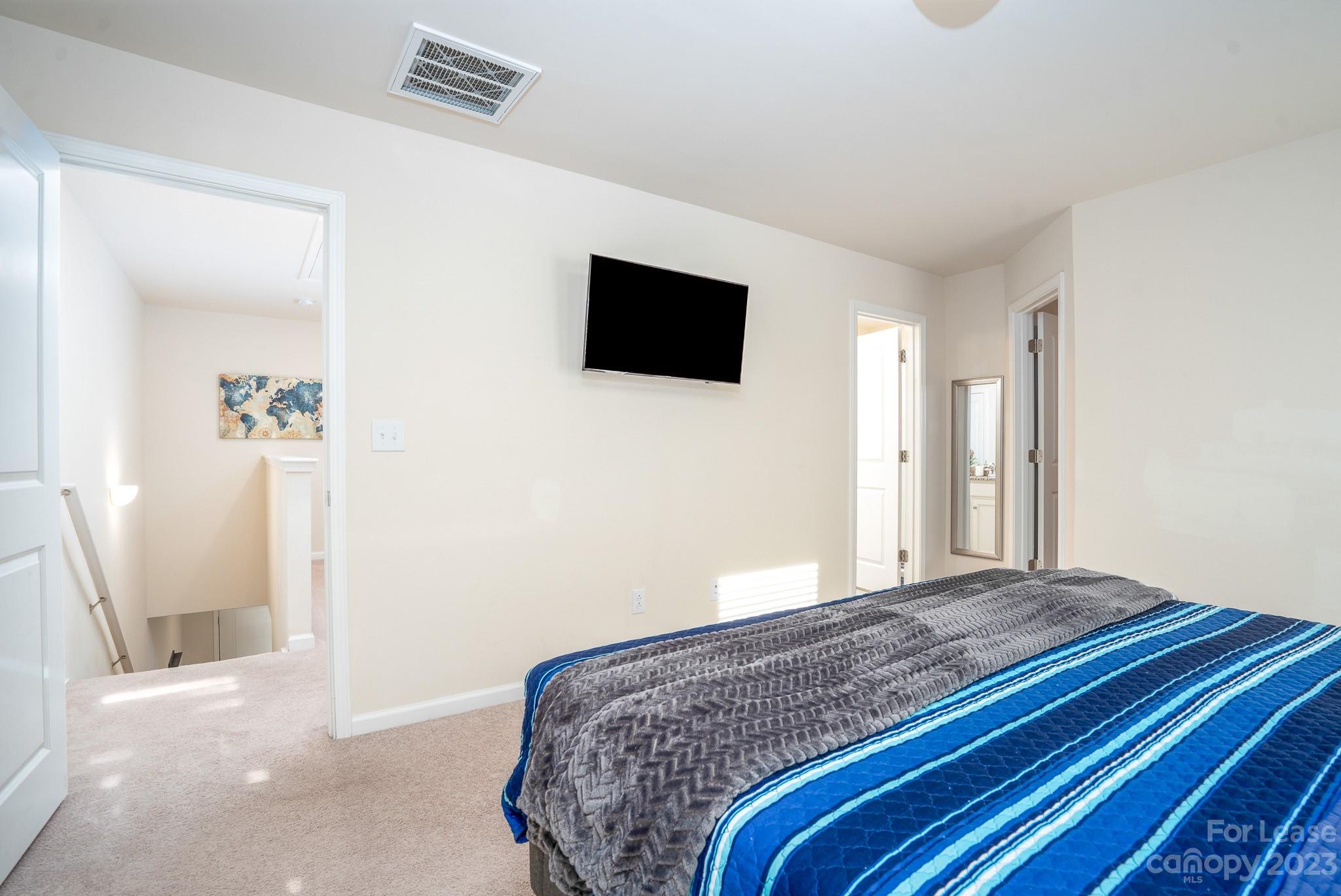 The Townes at Sherrills Ford - Residential Lease