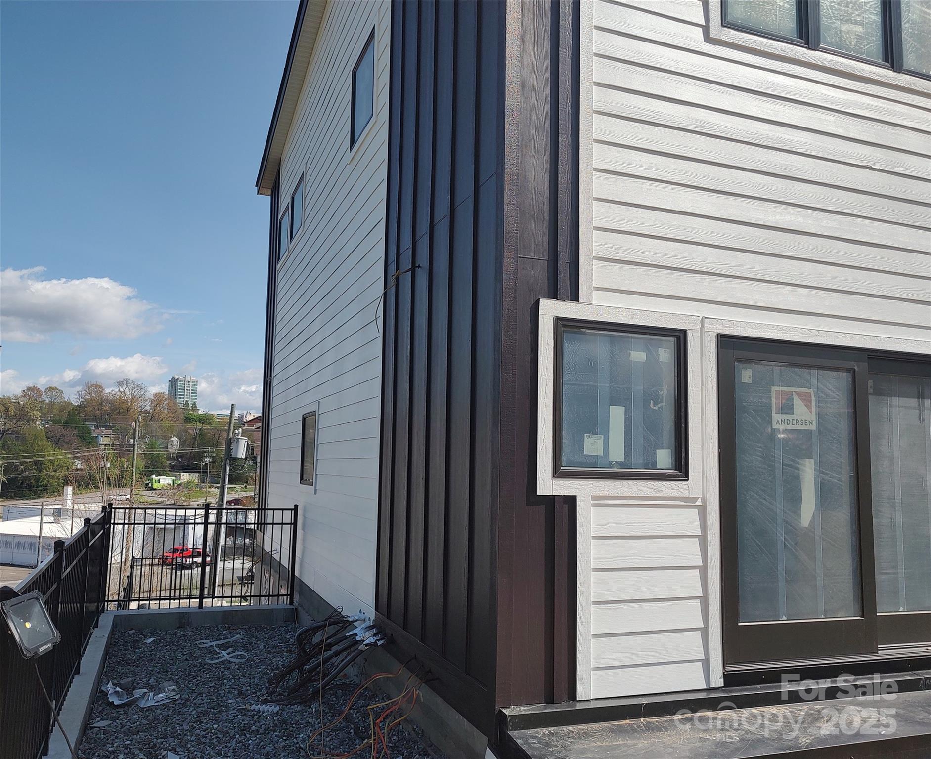 3 Lee Garden Lane 105