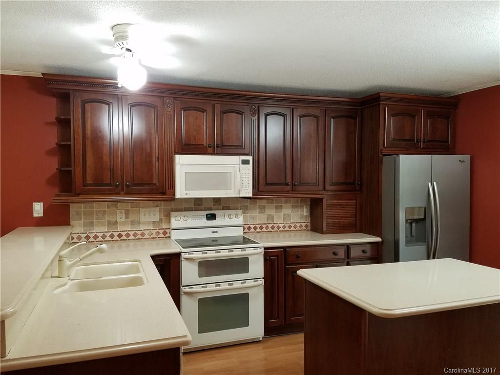 Walnut Grove - Residential