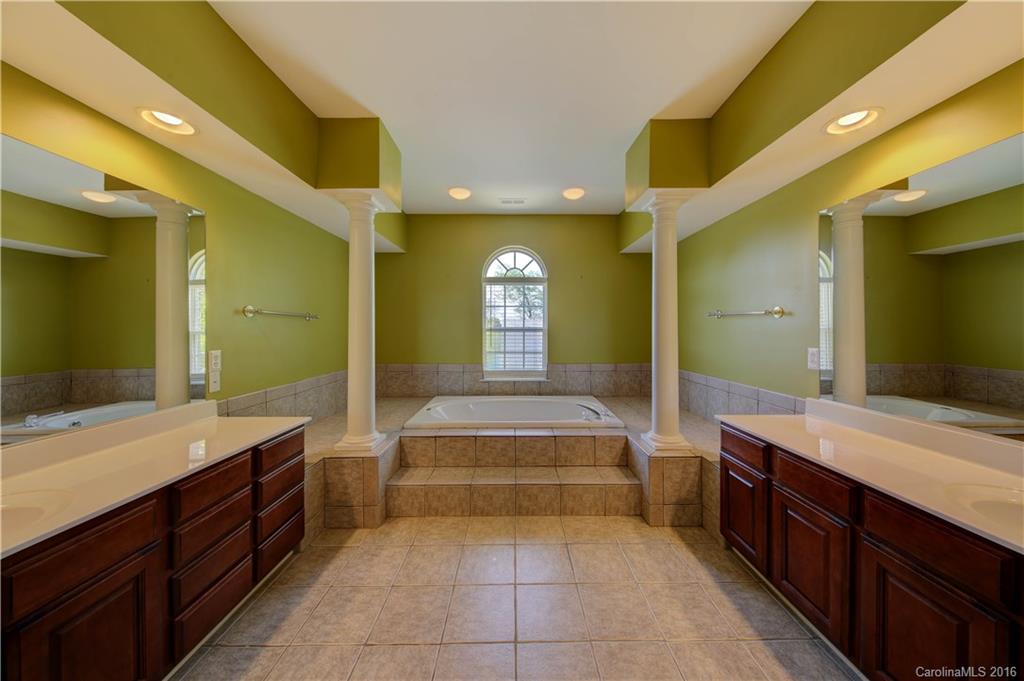 Sunset Pointe - Residential