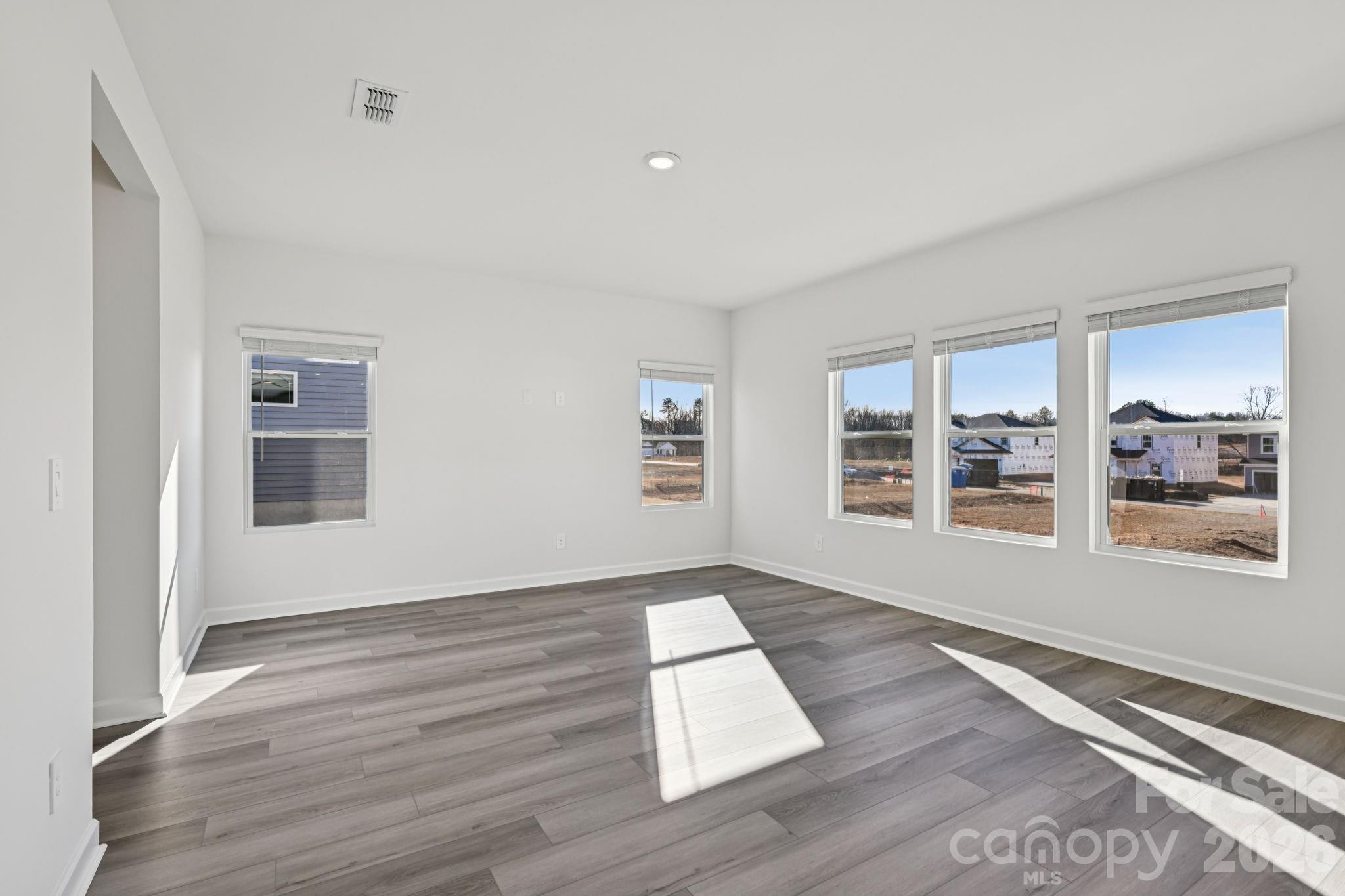 2079 Sunflower Circle