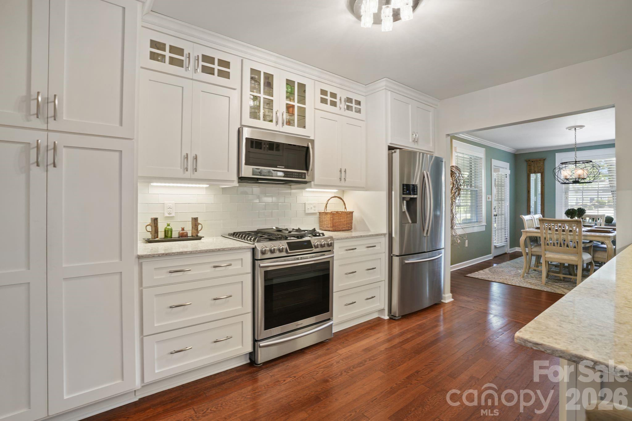 1520 5th Street NE
