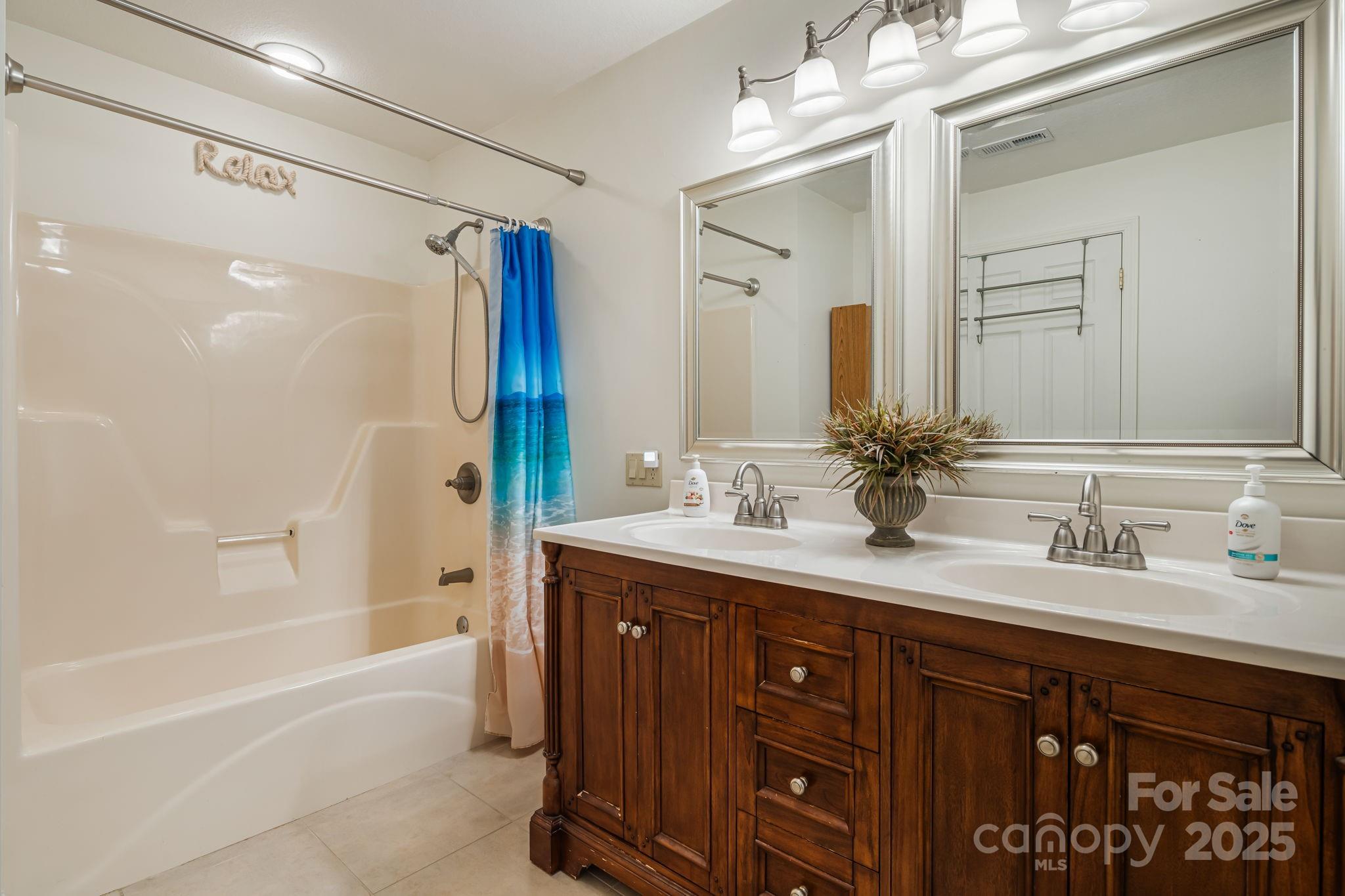 Harris Heights - Residential