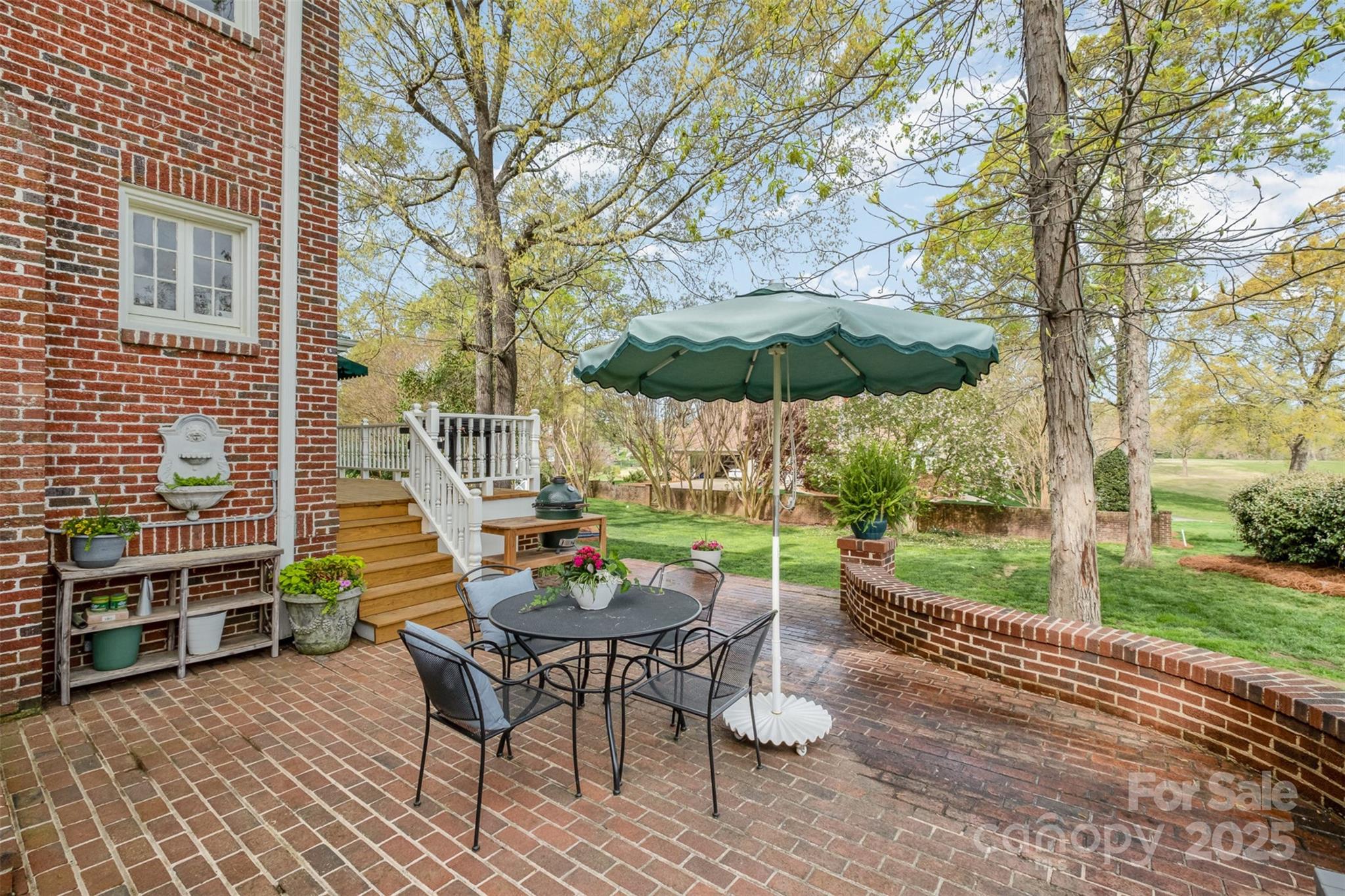 Country Club - Residential