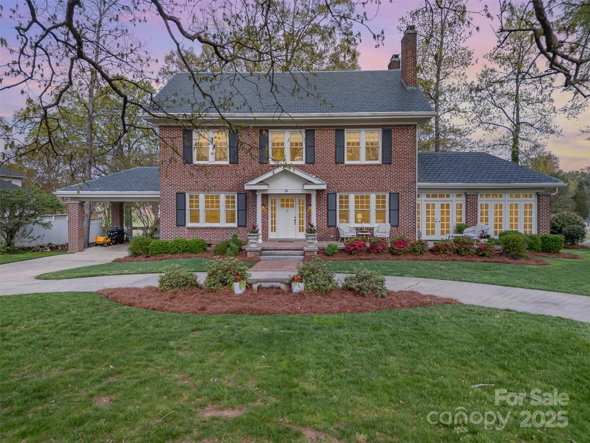 Country Club - Residential