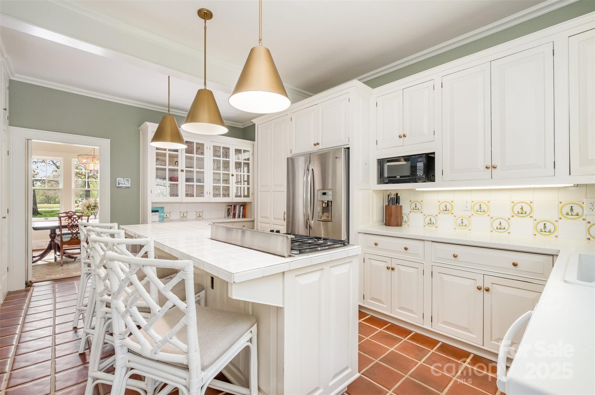 Country Club - Residential