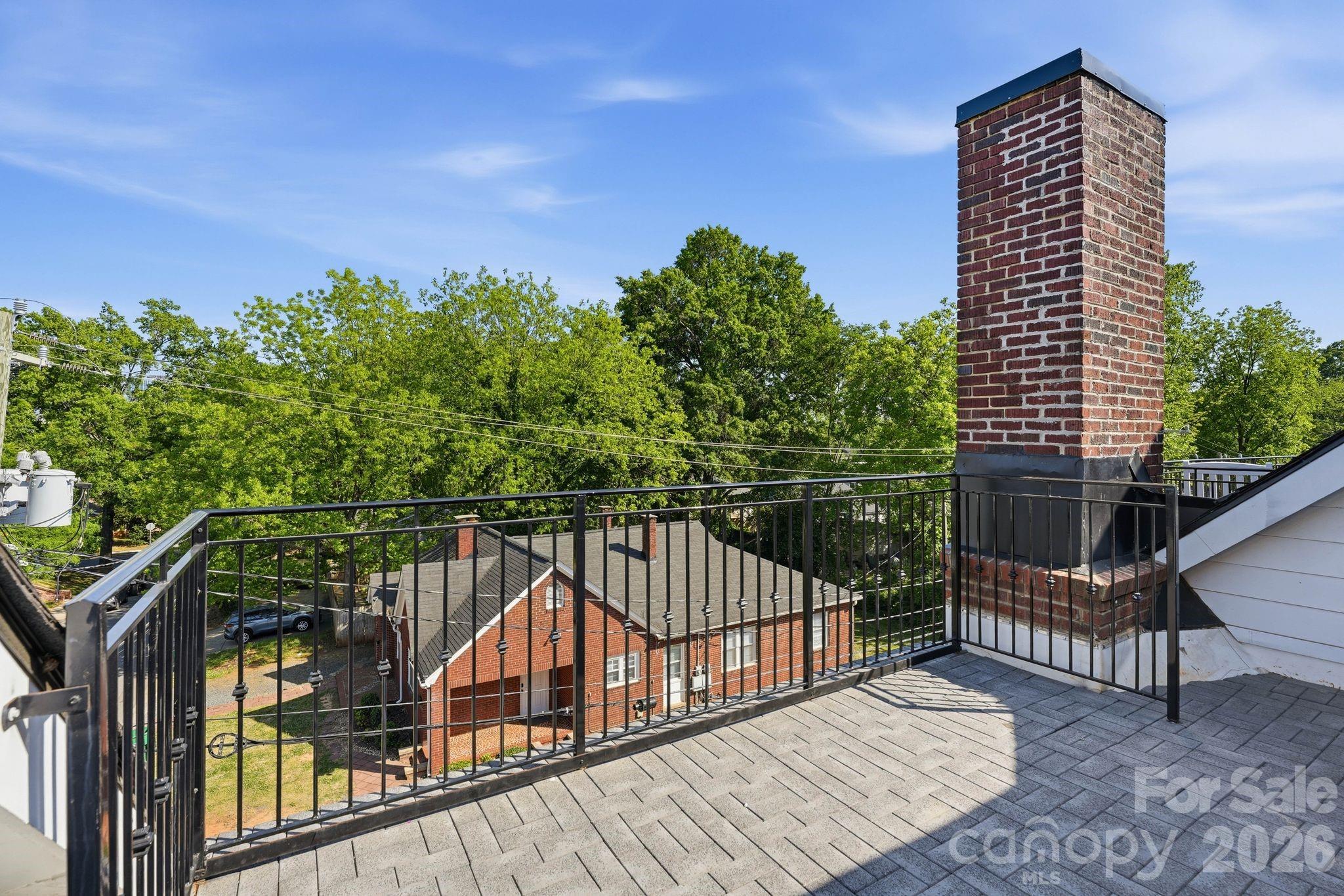 The Arches - Residential