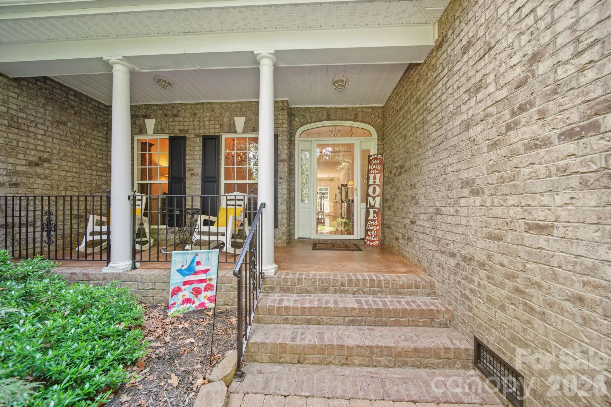 2806 Iveywood Drive