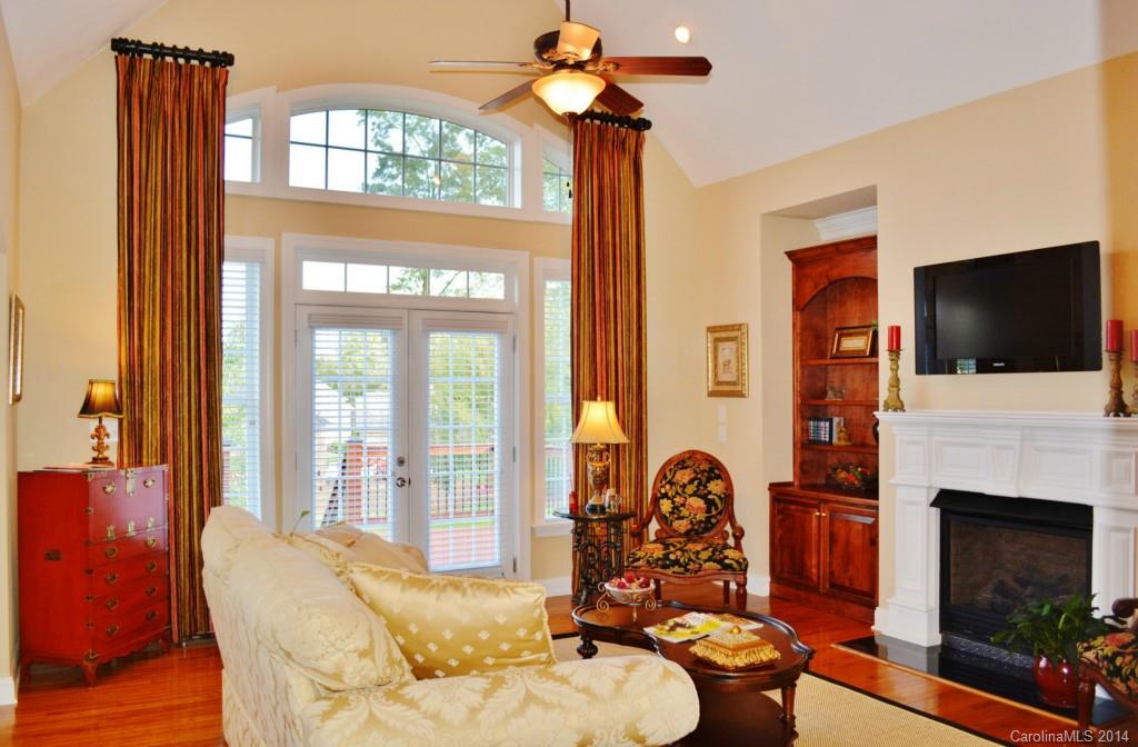 Creekwalk - Residential