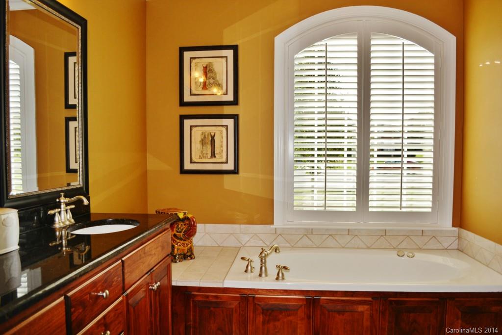 Creekwalk - Residential