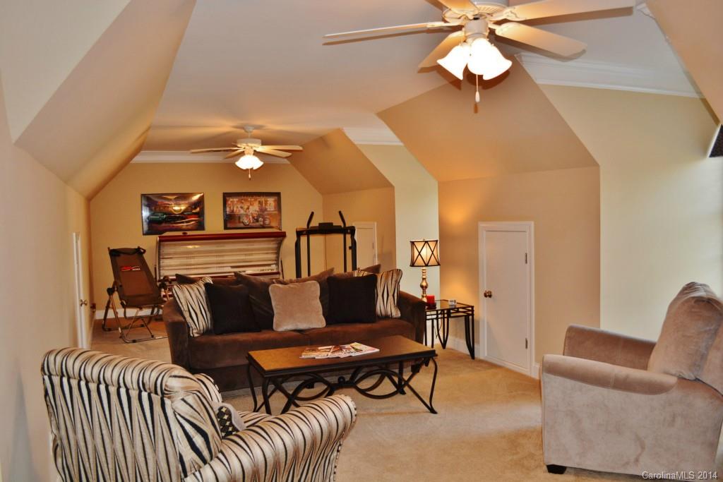 Creekwalk - Residential