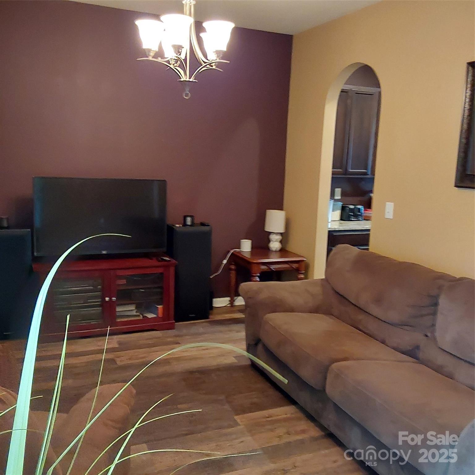 Jones Branch - Residential