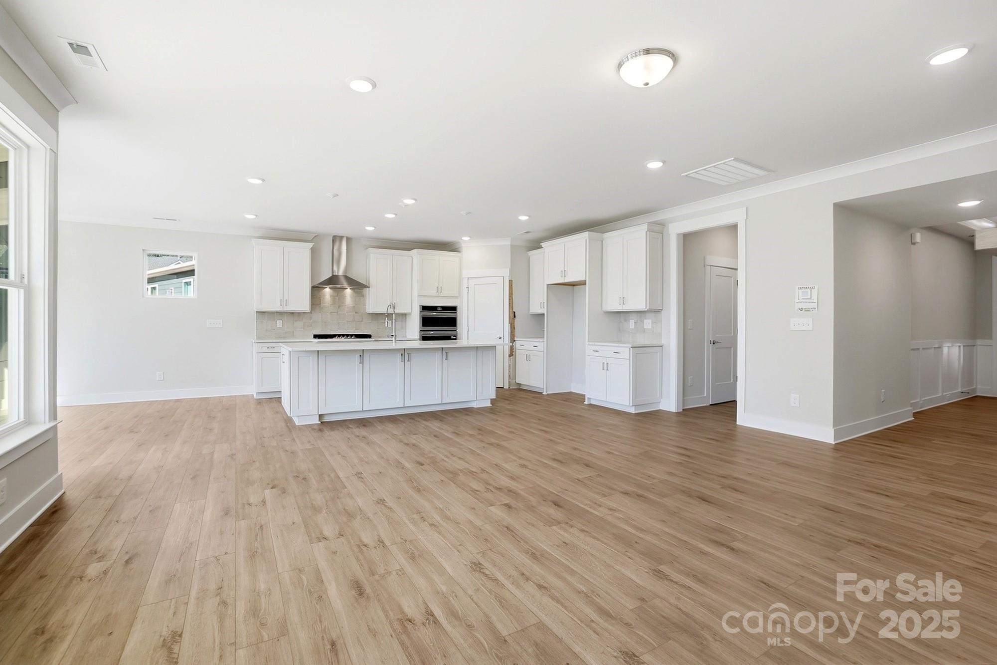 5026 McLaughlin Loop