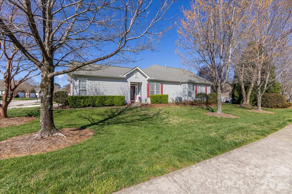 Four Seasons at Gold Hill - Residential