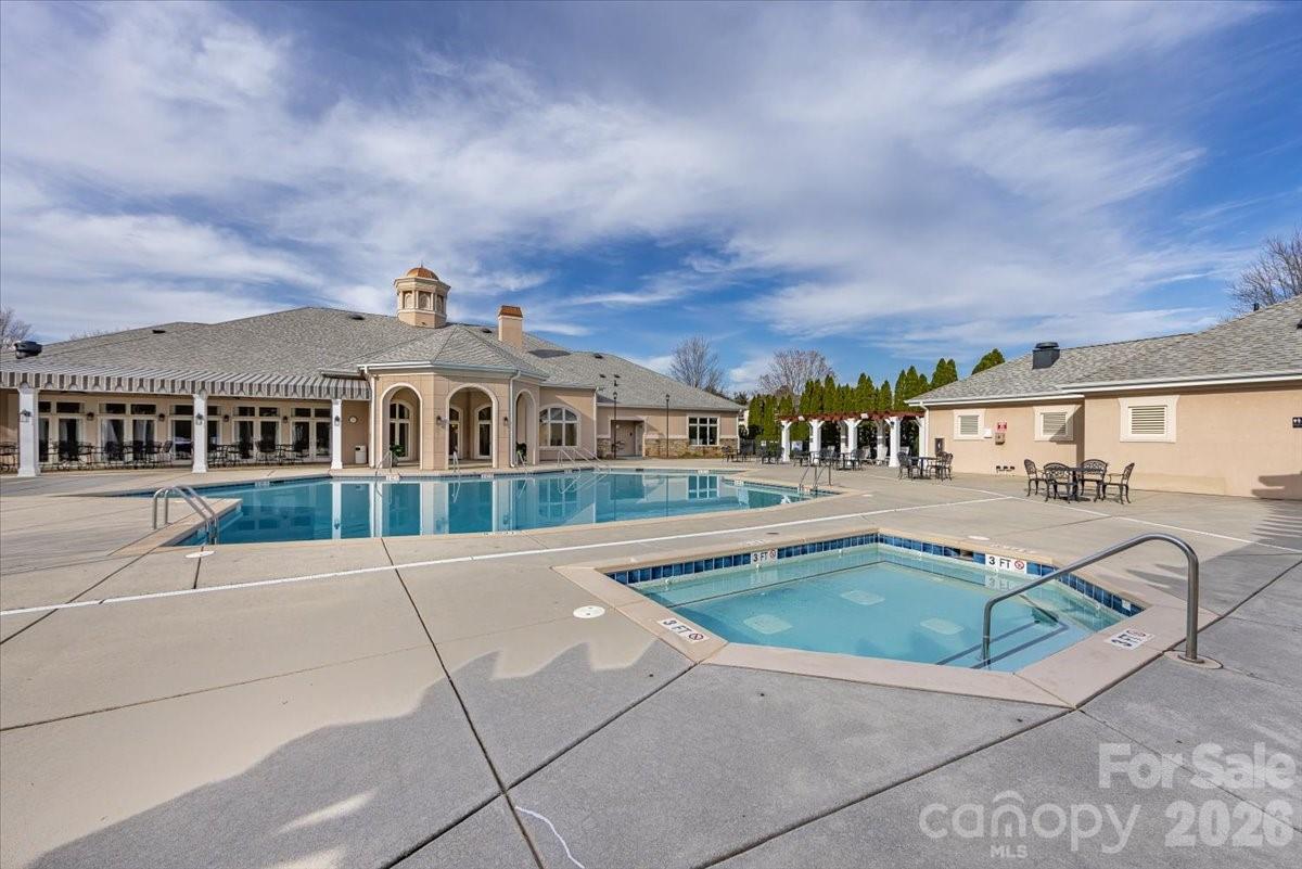 Four Seasons at Gold Hill - Residential