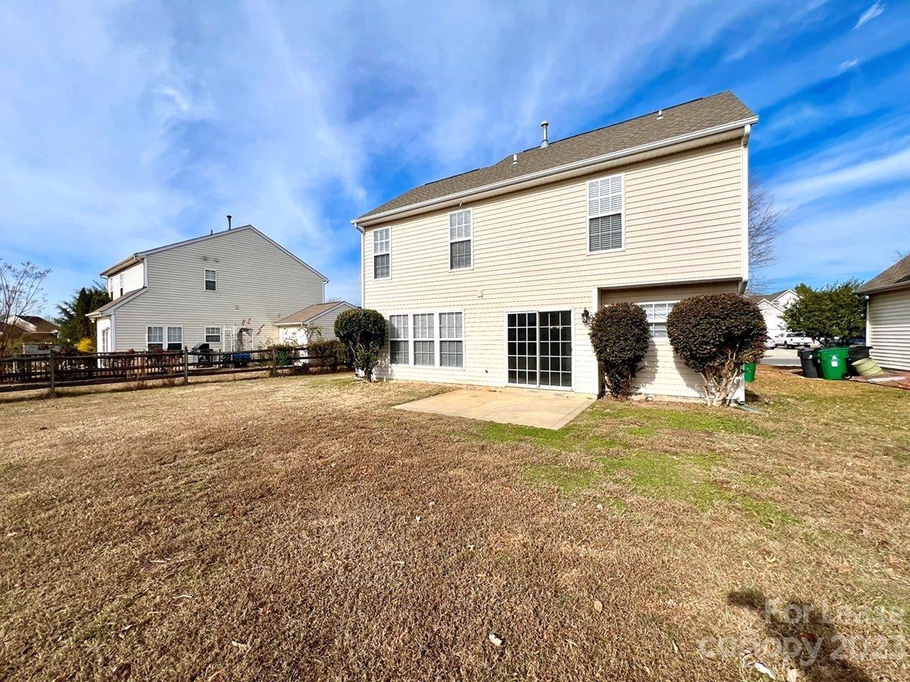 Planters Walk - Residential Lease