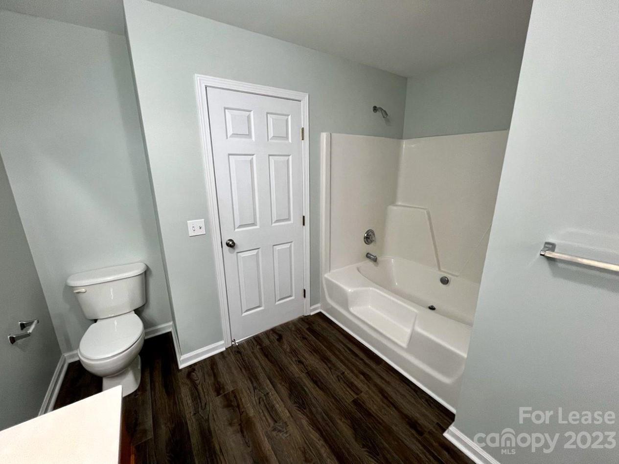 Planters Walk - Residential Lease