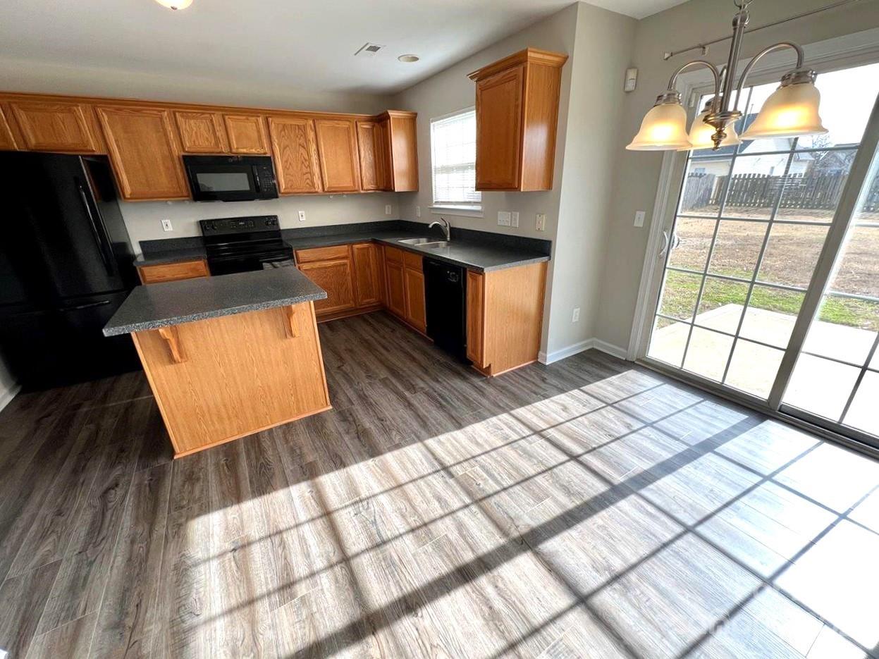 Planters Walk - Residential Lease