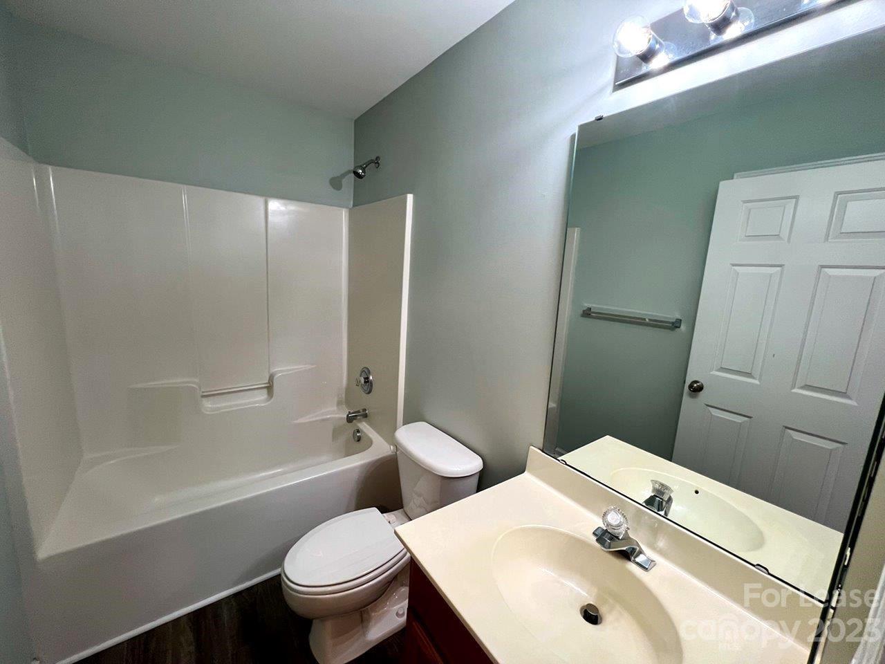 Planters Walk - Residential Lease