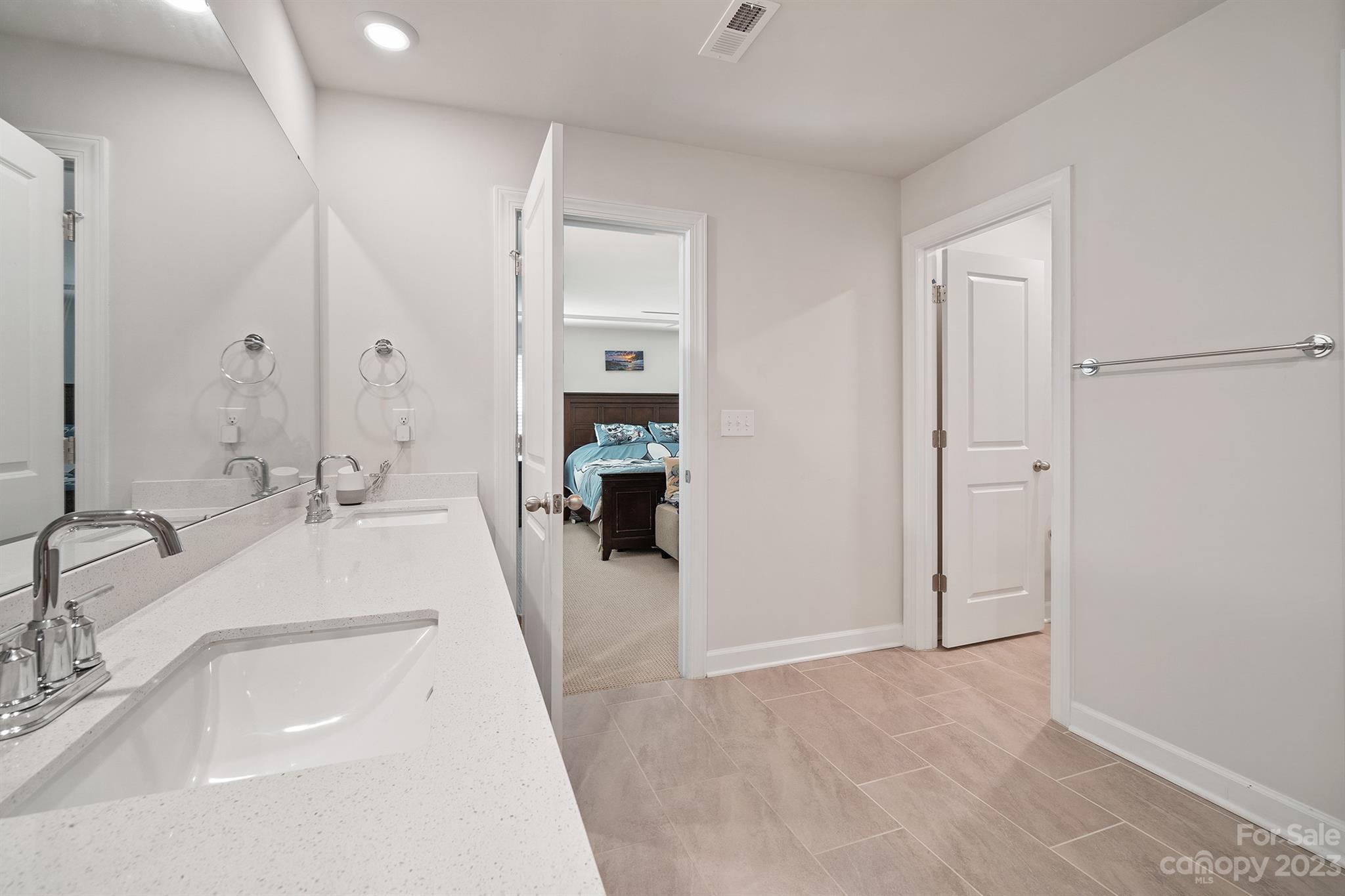 Larkhaven Hills - Residential