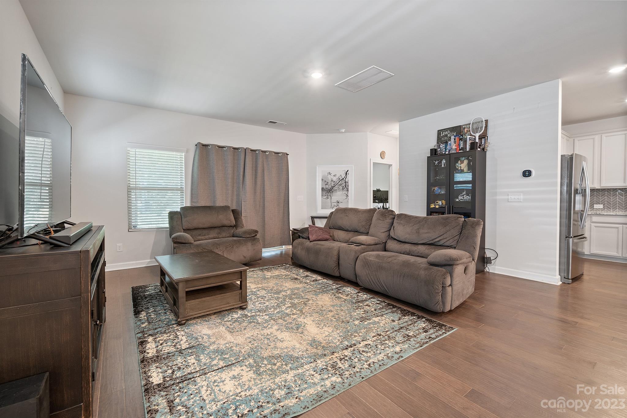 Larkhaven Hills - Residential