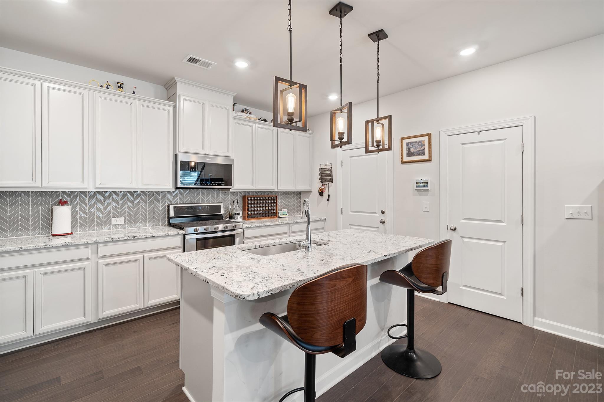 Larkhaven Hills - Residential