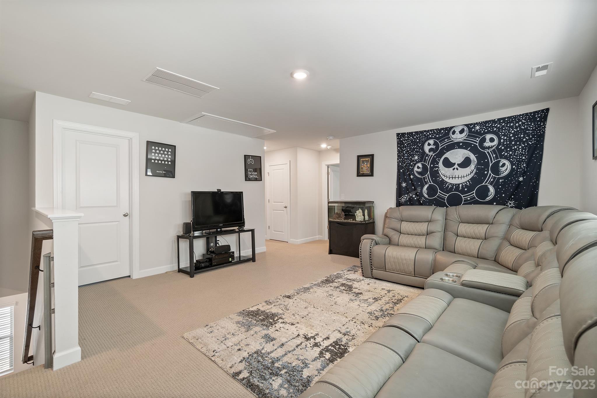 Larkhaven Hills - Residential