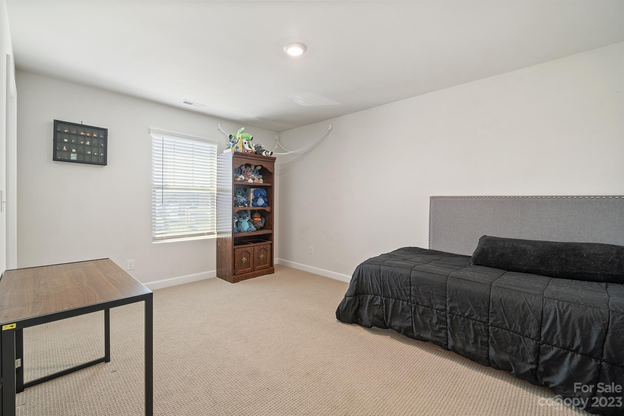 Larkhaven Hills - Residential