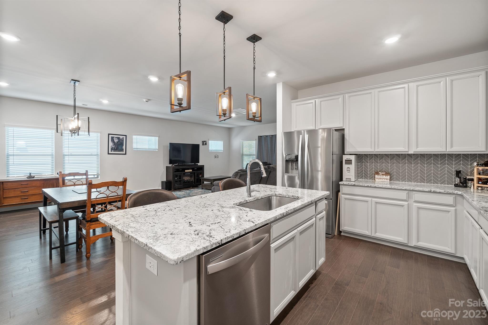 Larkhaven Hills - Residential