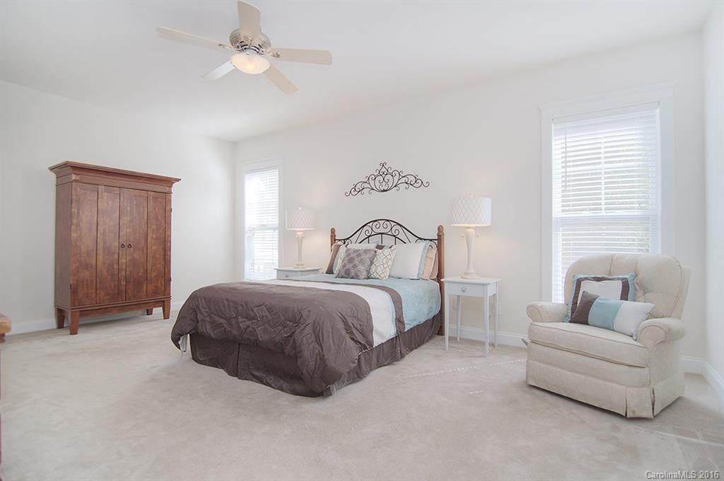 Lake Shore - Residential