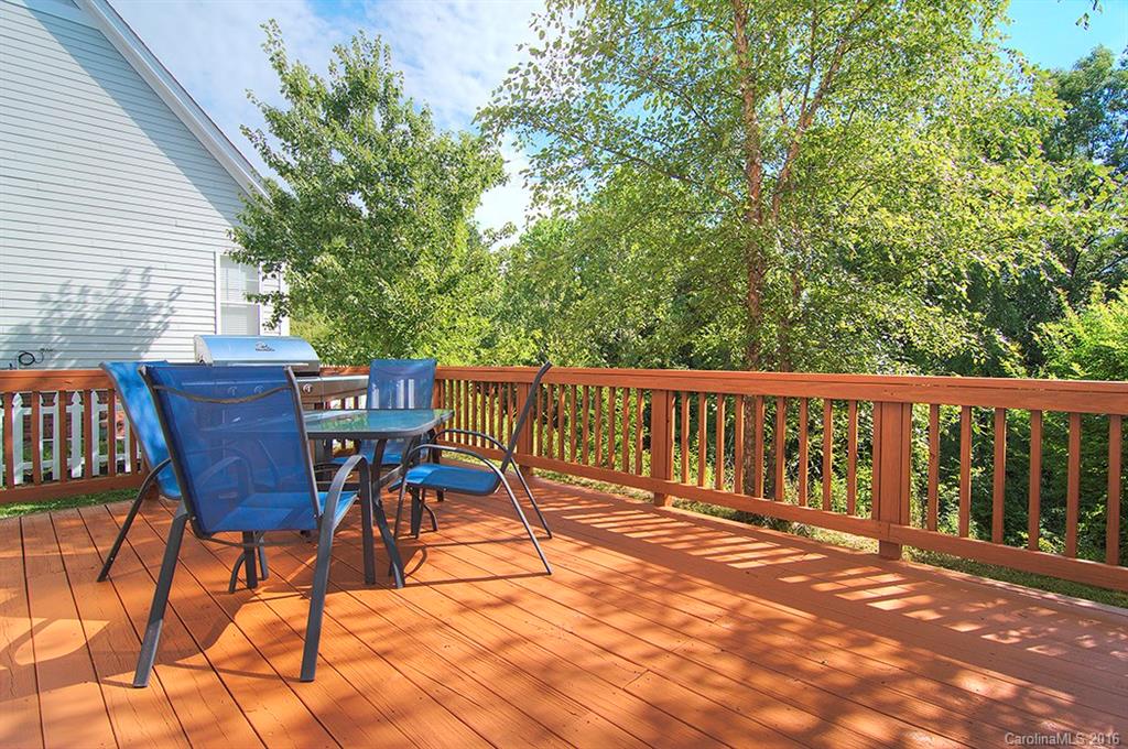 Lake Shore - Residential