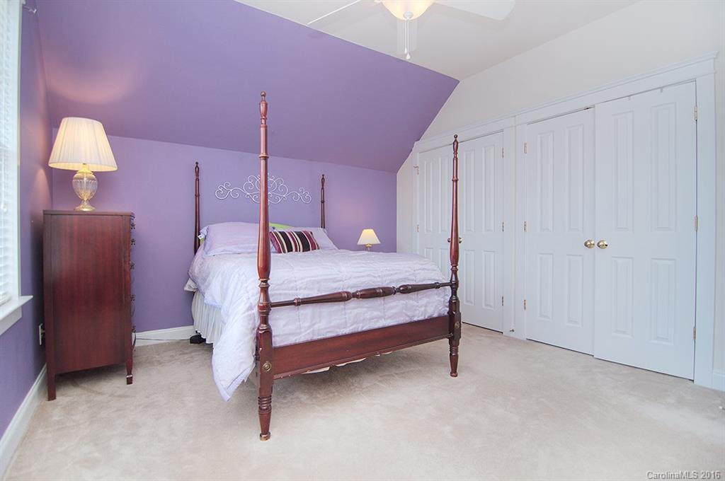 Lake Shore - Residential