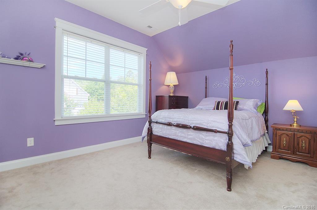 Lake Shore - Residential