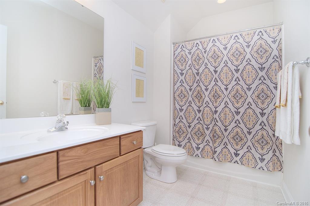 Lake Shore - Residential