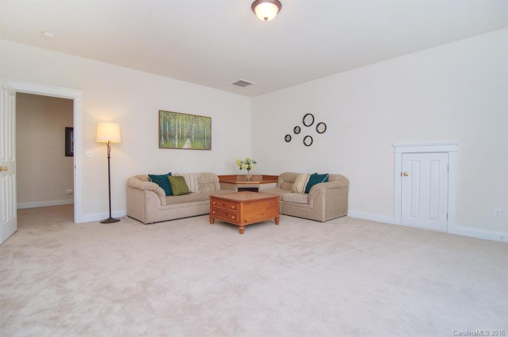 Lake Shore - Residential