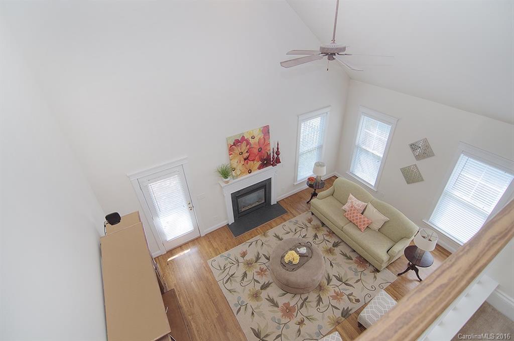 Lake Shore - Residential