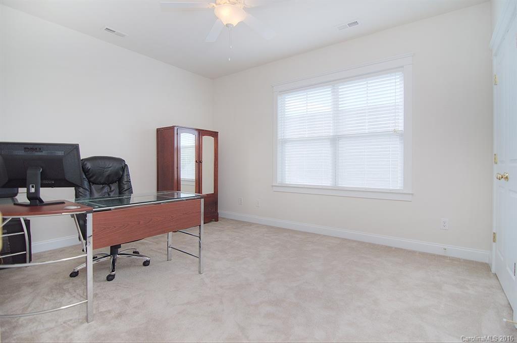 Lake Shore - Residential