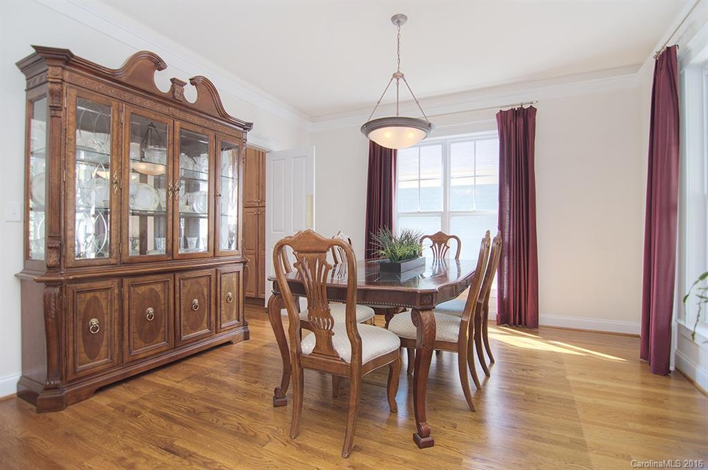 Lake Shore - Residential