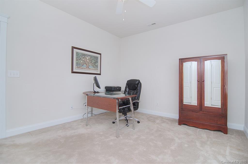 Lake Shore - Residential