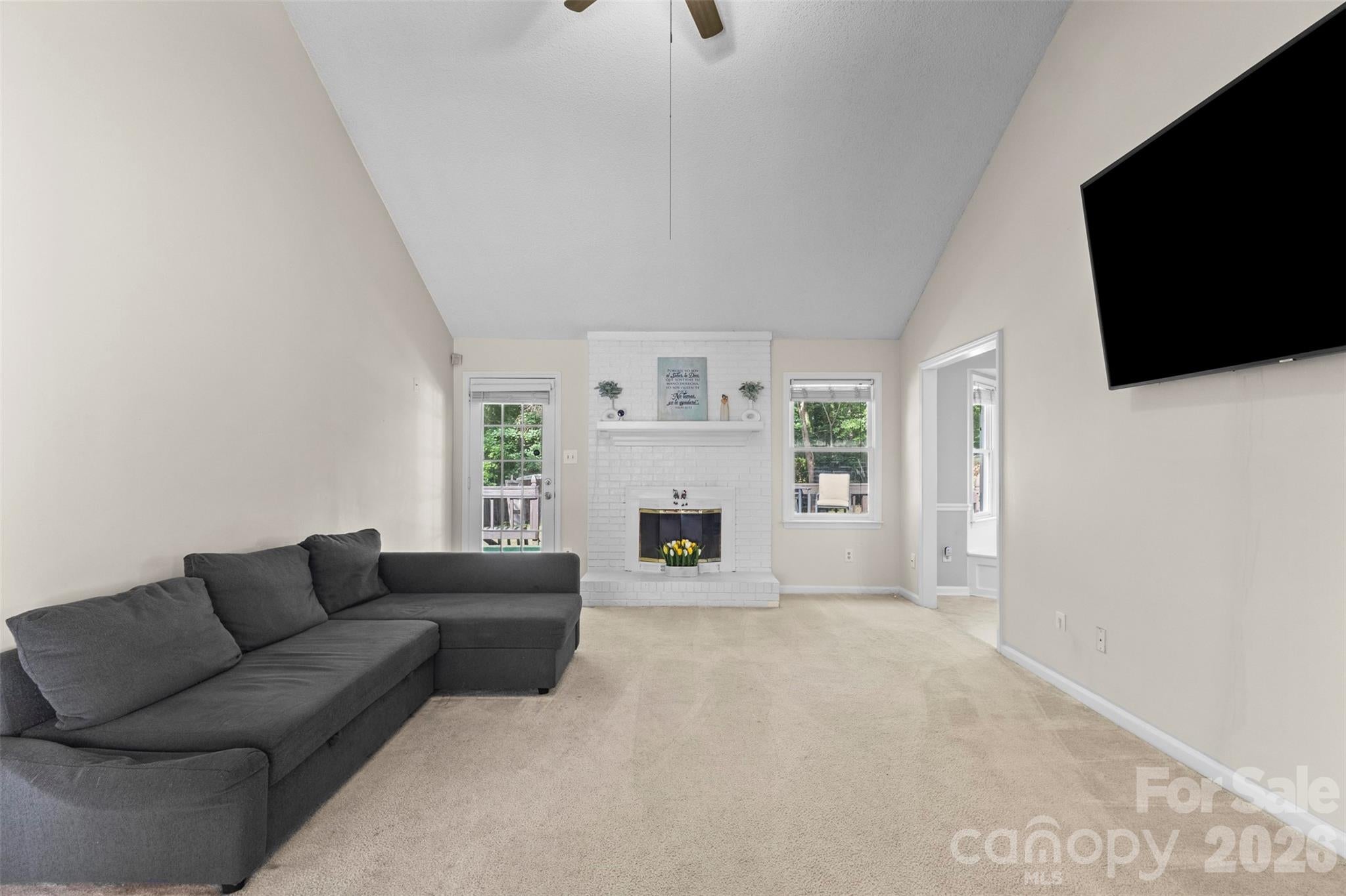 8704 Hornwood Court
