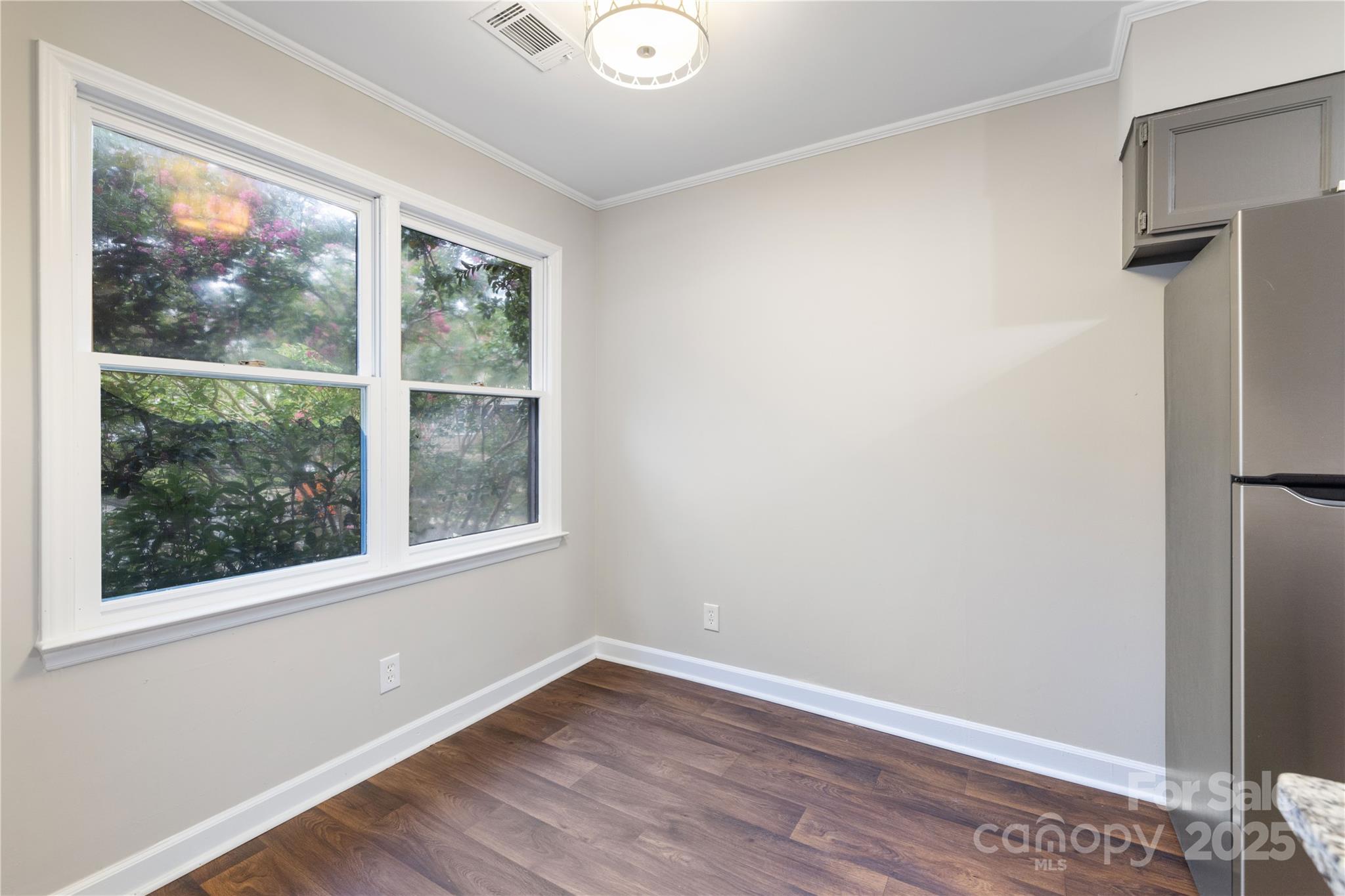 Tall Oaks - Residential