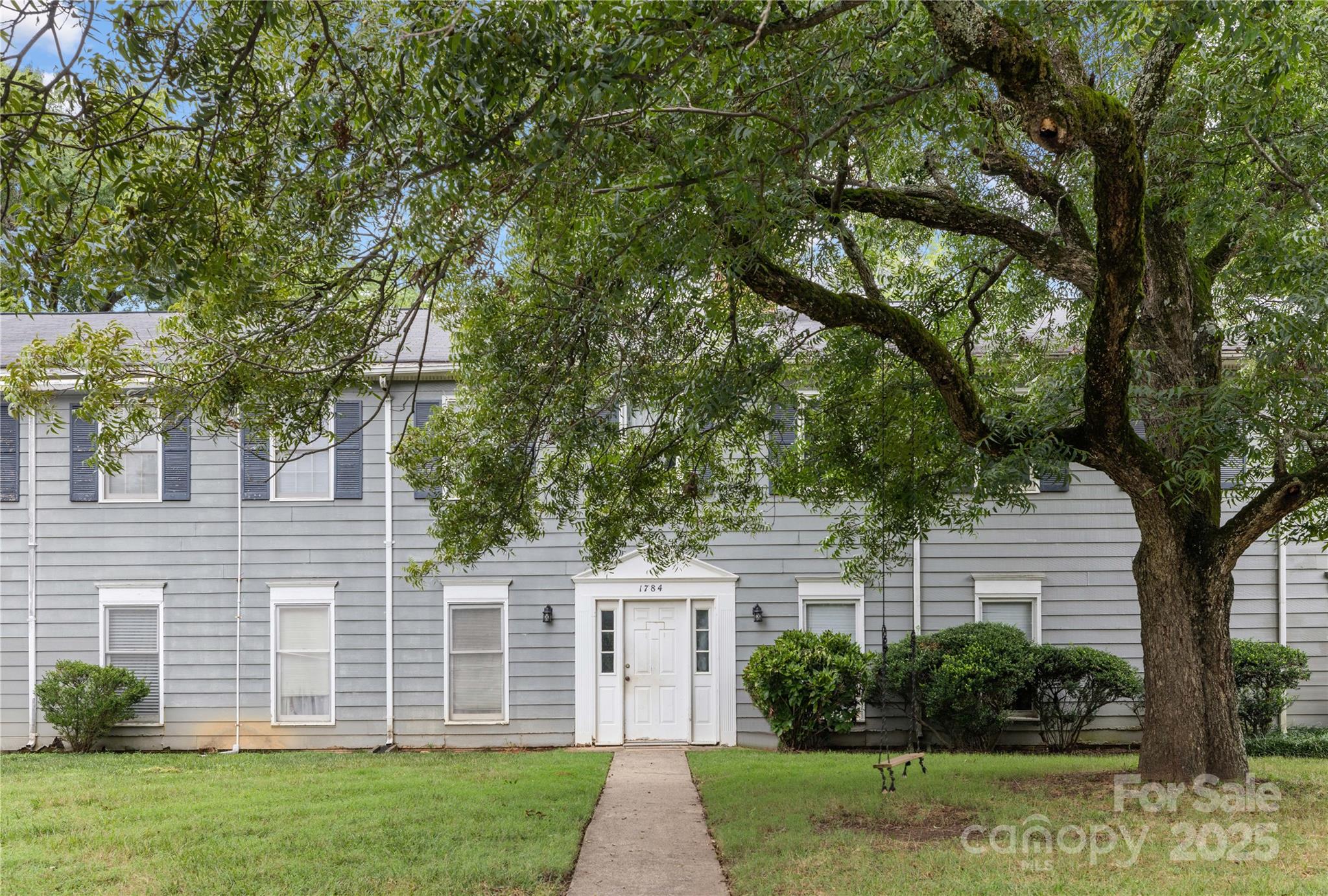1784 Ebenezer Road