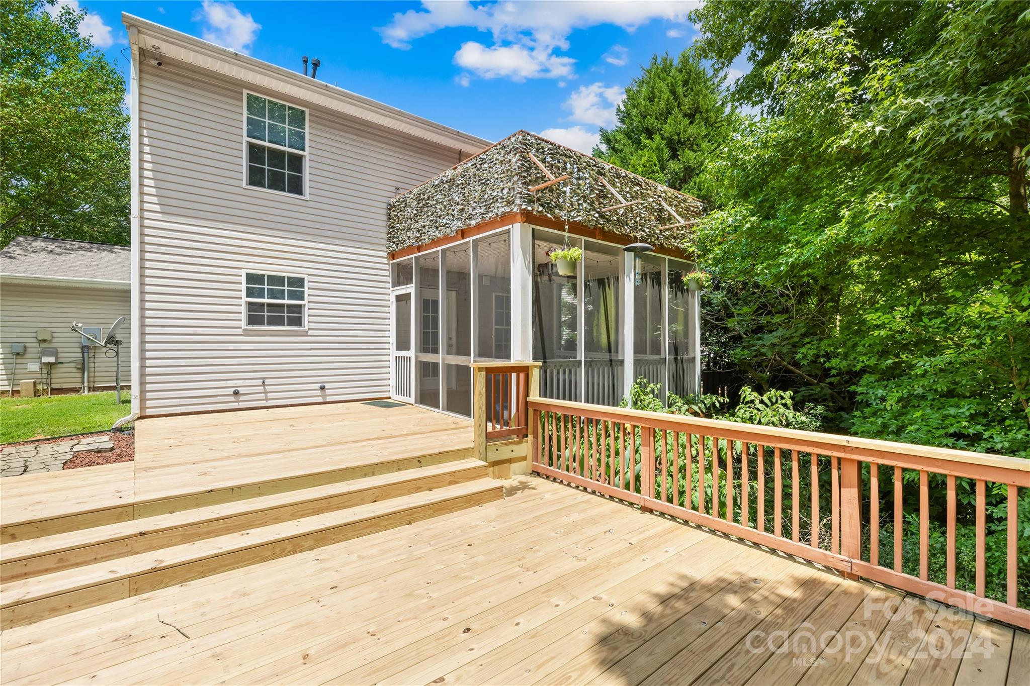 Riverview - Residential