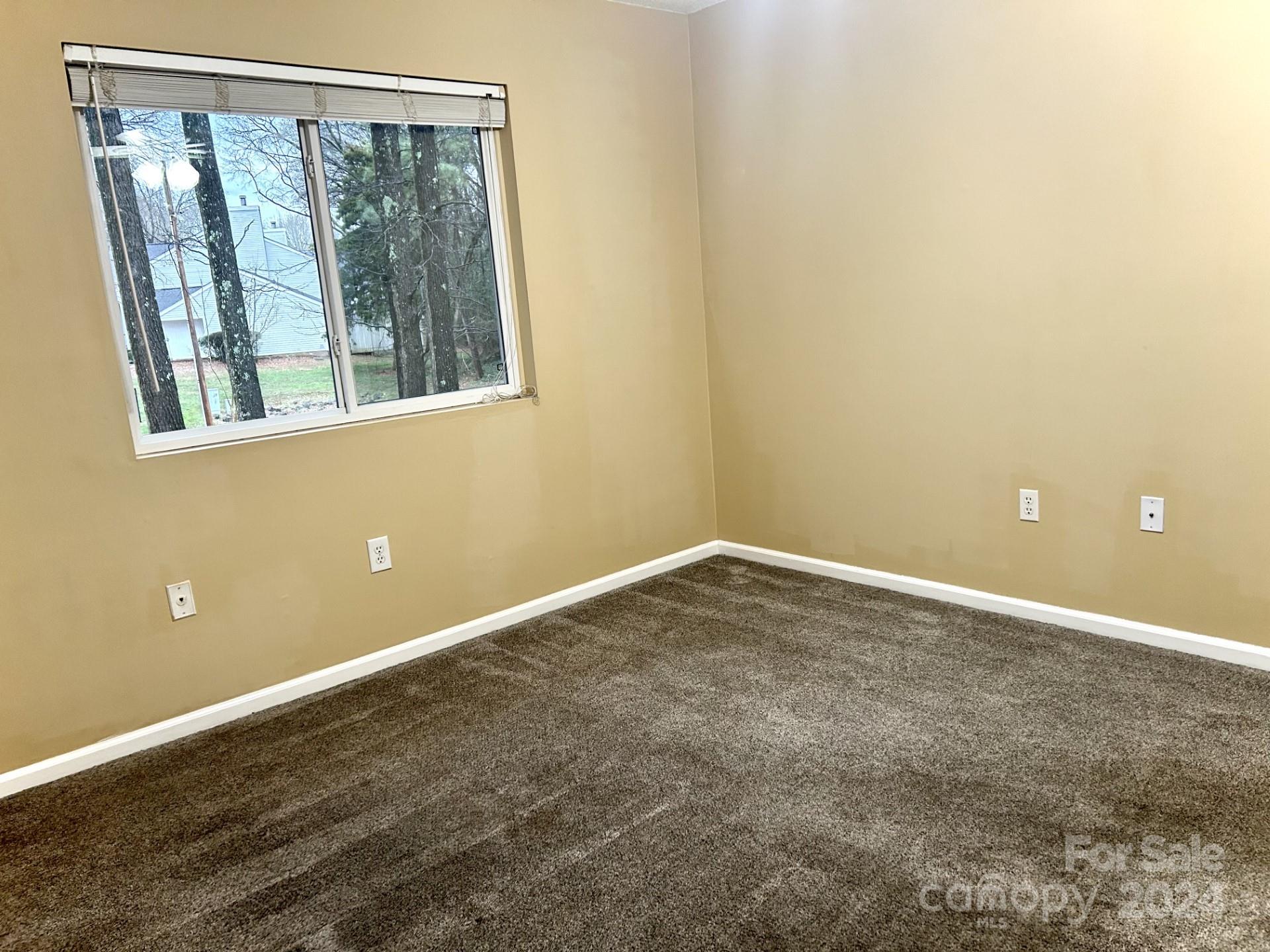 Hunters Chase - Residential