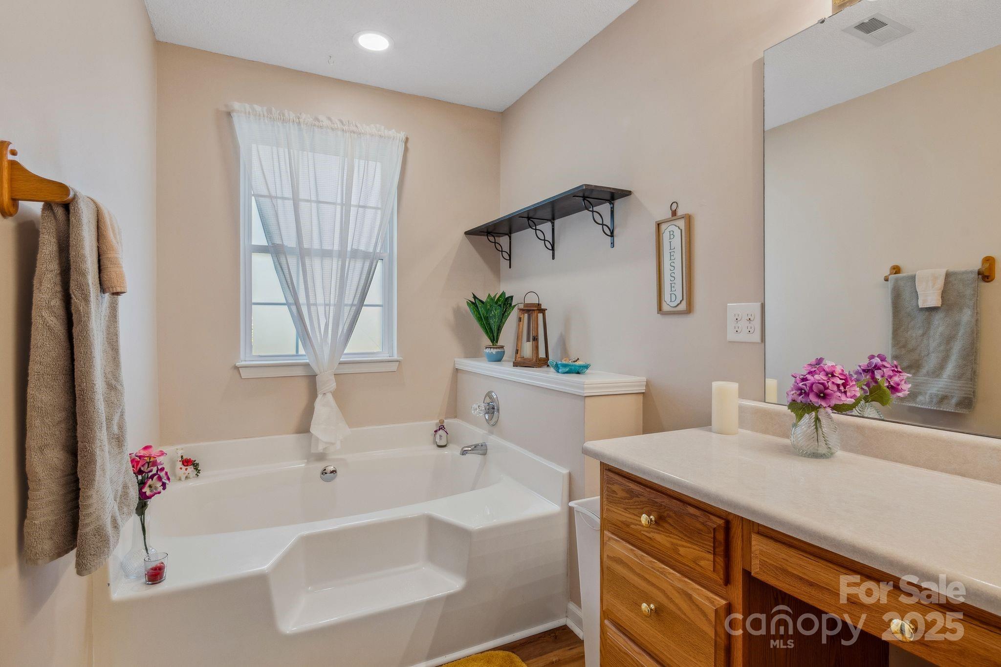 Hutchinson Woods - Residential