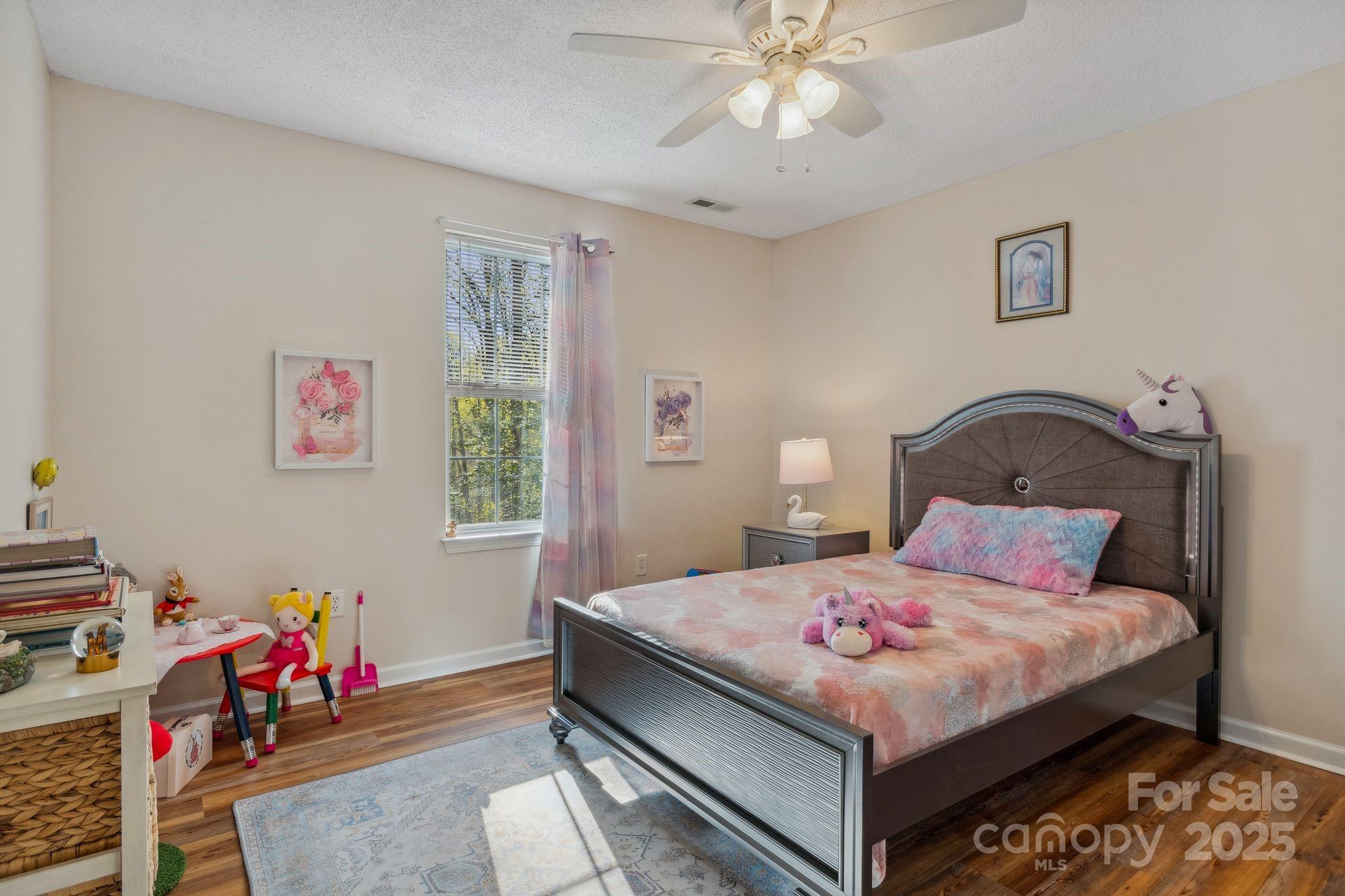 Hutchinson Woods - Residential