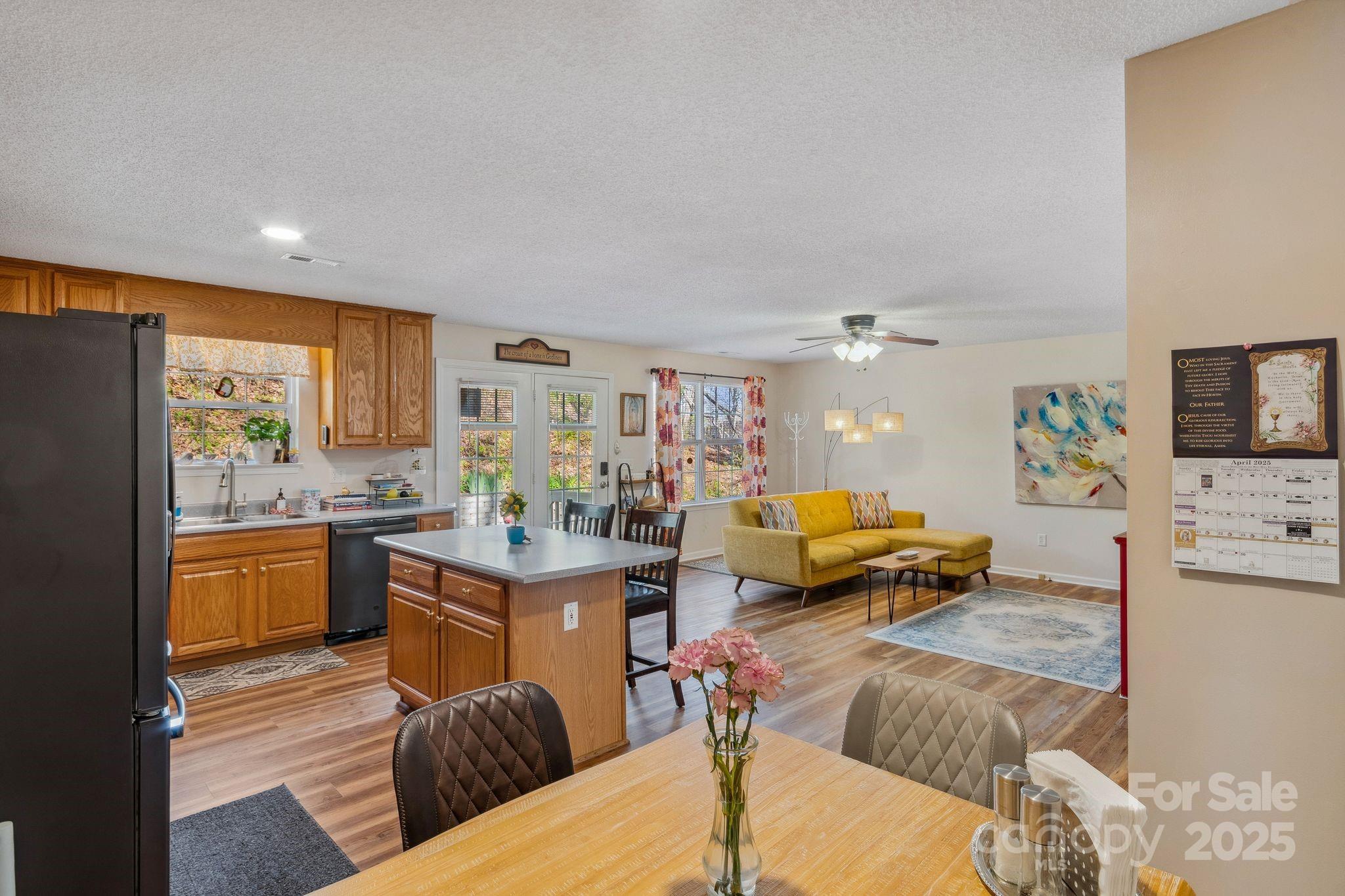 Hutchinson Woods - Residential